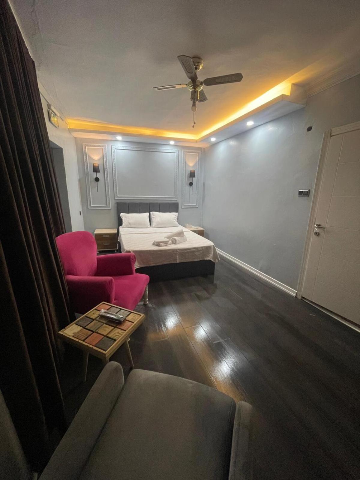 Kiyi Butik Otel Mimarsinan Luaran gambar