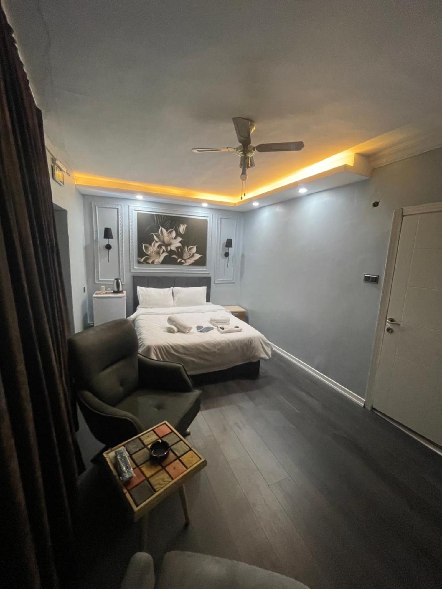 Kiyi Butik Otel Mimarsinan Luaran gambar